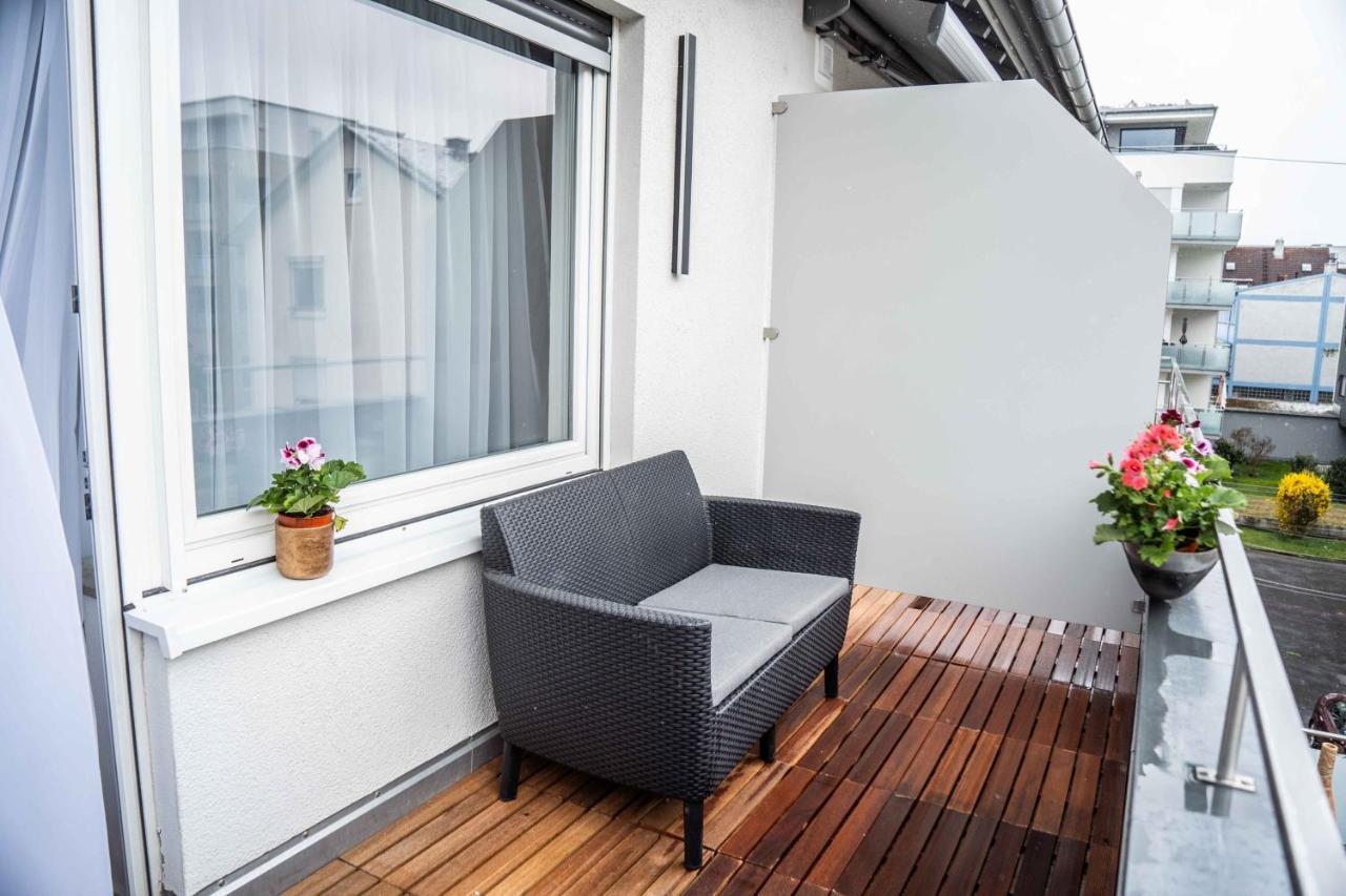 City Wohnung Fn L 5 Klimatisiert Mit Balkon Und Kueche 腓特烈港 外观 照片